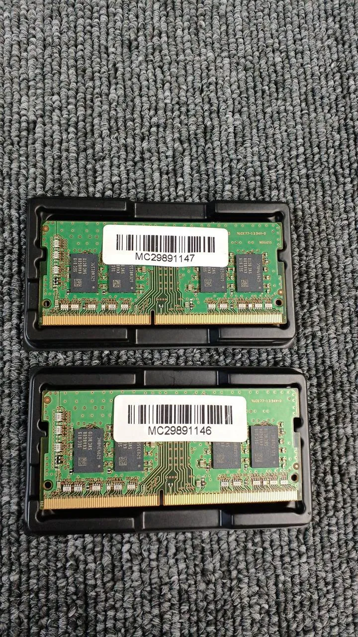 Mémoire SAMSUNG DDR4 8 Go × 2 M471A1K43CB1-CTD