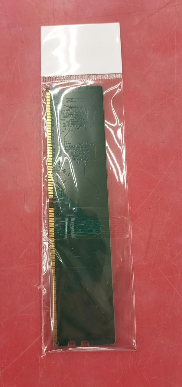 Mémoire Crucial CT8G4DFRA32A