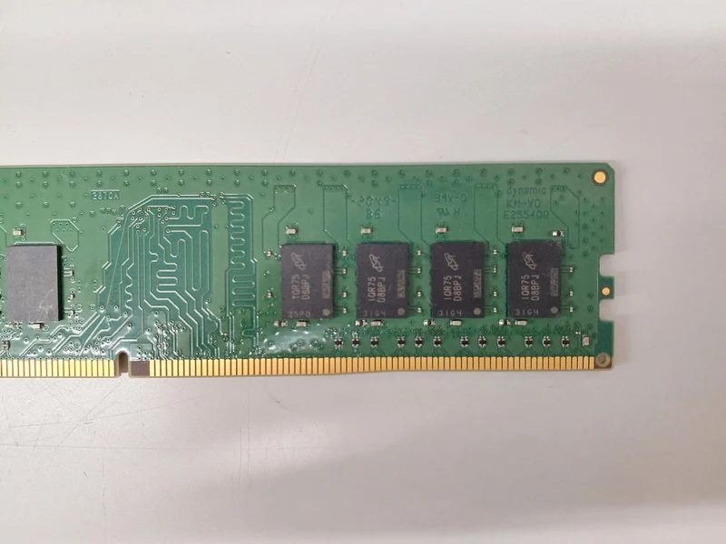 Crucial PC memory CT16G4DFD824A. M16FR
