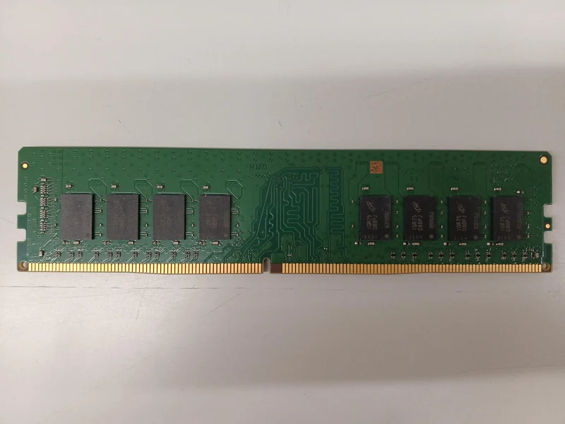 Crucial PC memory CT16G4DFD824A. M16FR