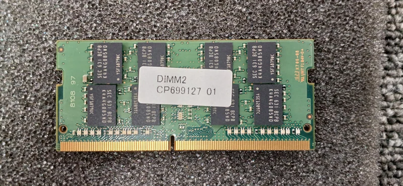 SAMSUNG DDR4 Memory M471A1G43DB0-CPB