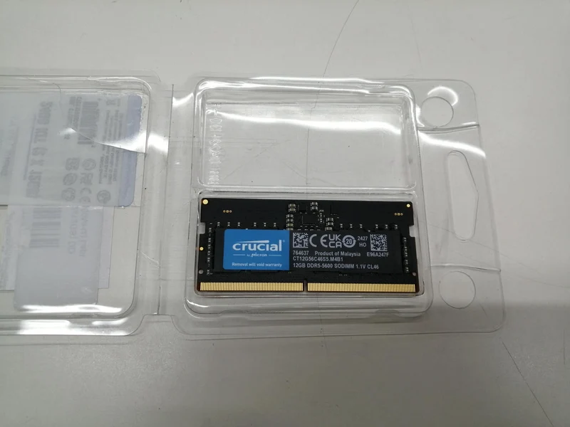 Mémoire Crucial CT12G56C46S5. MB41