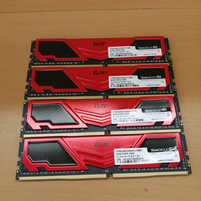 Mémoire ELITE : 4 × 8 Go TPRD48G2666HC19BK