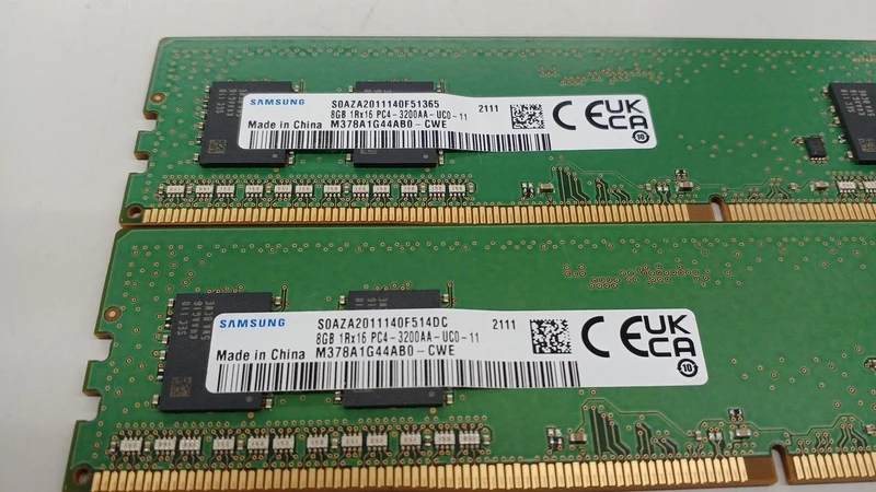 Mémoire SAMSUNG 8 Go × 2 M378A1G44AB0