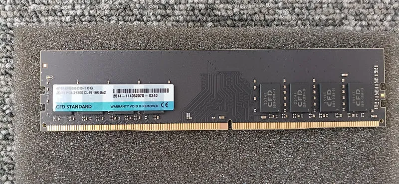 Mémoire CFD DDR4 W4U2666CS-16G