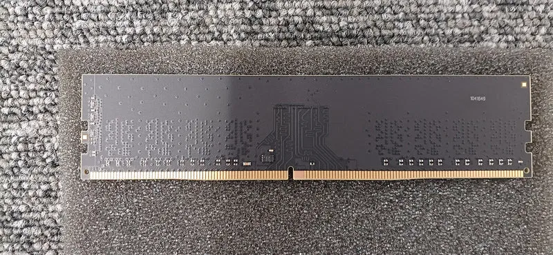 Mémoire CFD DDR4 W4U2666CS-16G