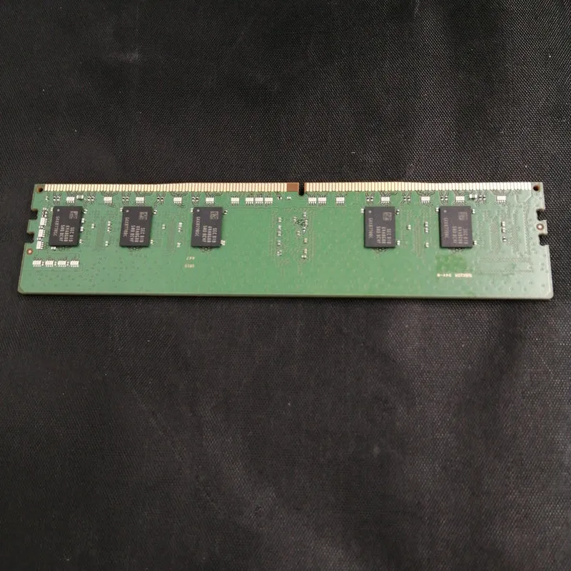Samsung [RDIMM DDR4 8 Go] M393A1K43DB1