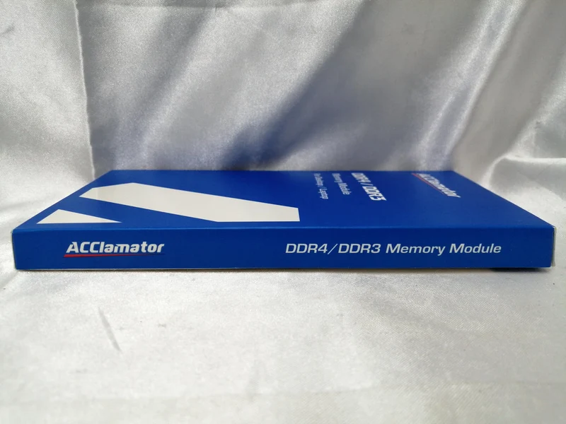 ACCLAMATOR Memory AMDU16G58H-3200