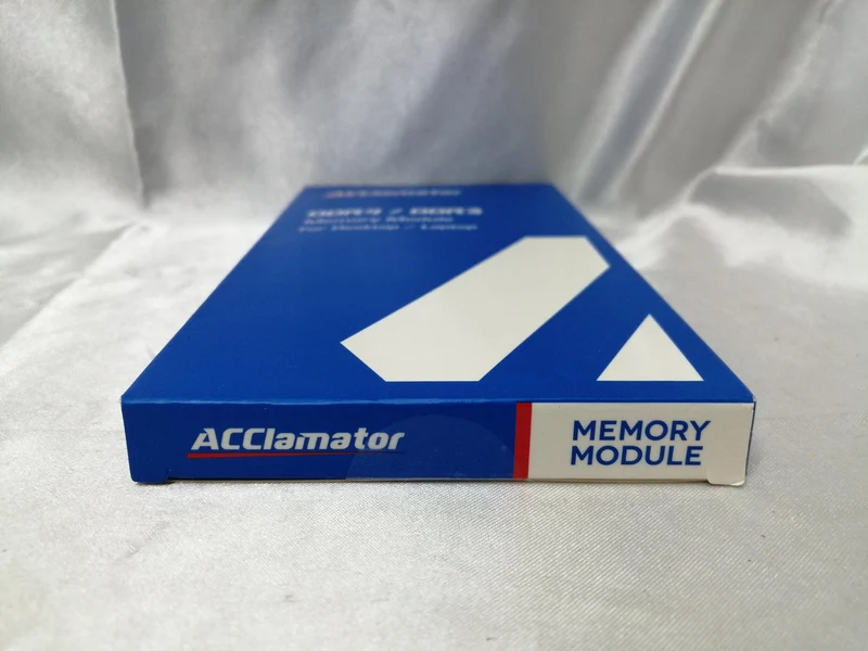 ACCLAMATOR Memory AMDU16G58H-3200