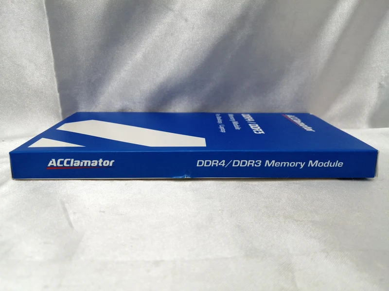 ACCLAMATOR Memory AMDU16G58H-3200