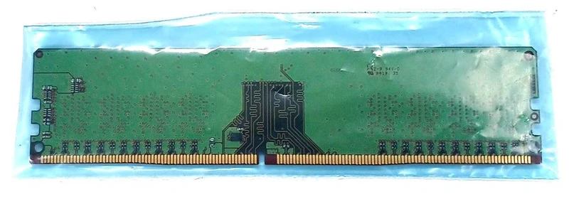 Mémoire PC CRUCIAL : CT8G4DFS8266.8FE1