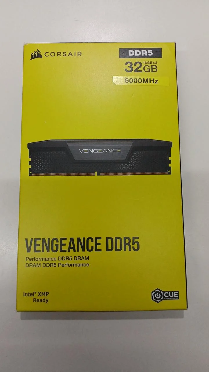 CORSAIR DDR5 16GB×2 CMK32GX5M2E6000C36