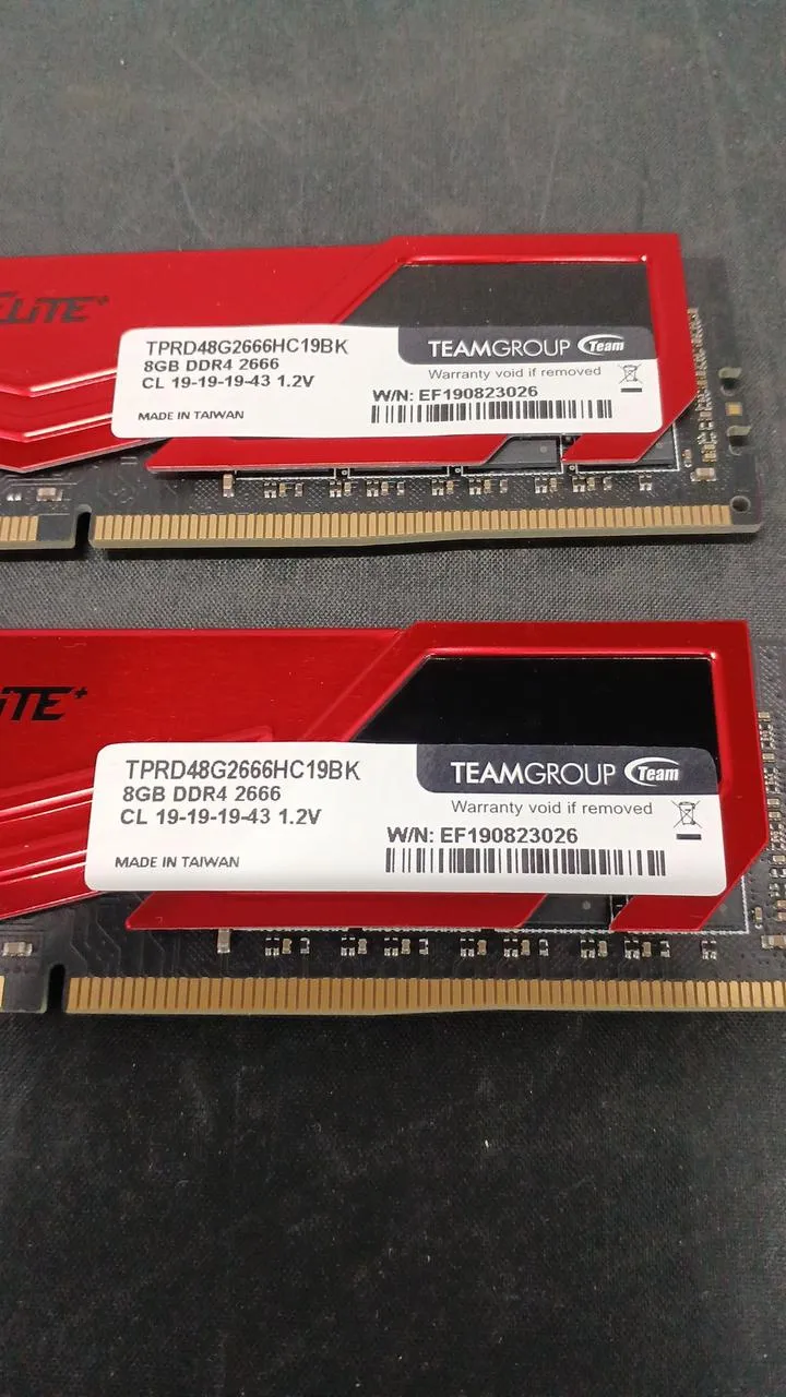 TEAM DDR4-2666 16 Go (8 x 2) TPRD48G2666HC19BK