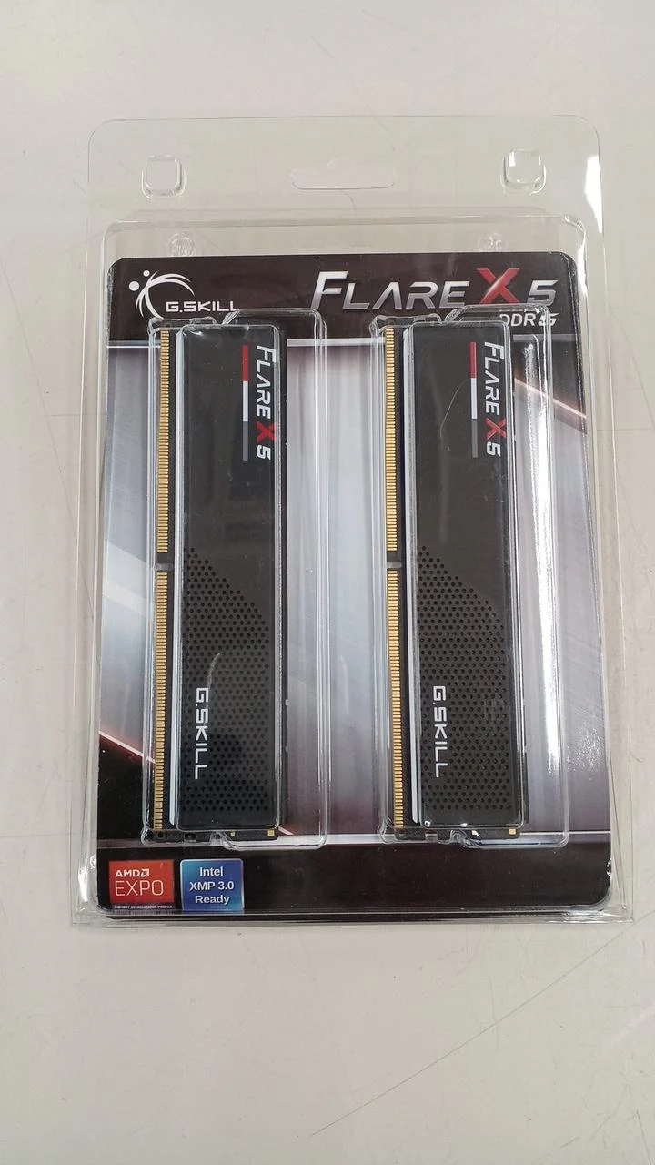 G.SKILL DDR PC5-48000 16 Go x 2 barrettes F5-6000J3636F16GX2-FX5