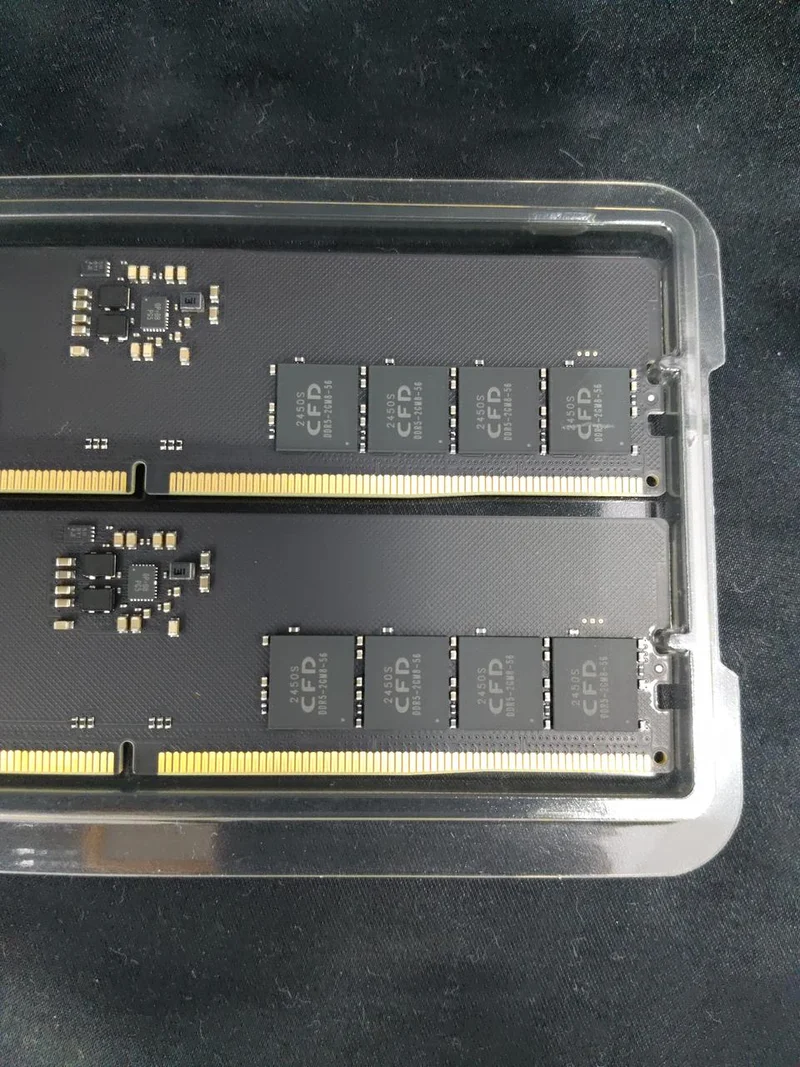 Mémoire CFD W5U5600CS-16G