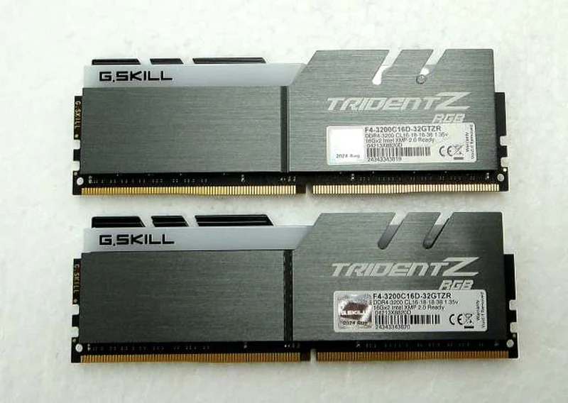 Mémoire vive G.SKILL DDR4 pour PC de bureau, 2 x 16 Go (32 Go au total), F4-3200C16D-32GTZR