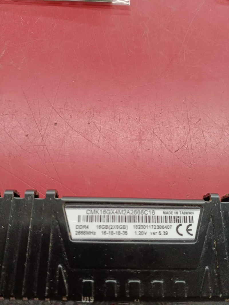 [JUNK] CORSAIR [DRAM Error] DDR4 Memory 8GB CMK16GX4M2A2666C16