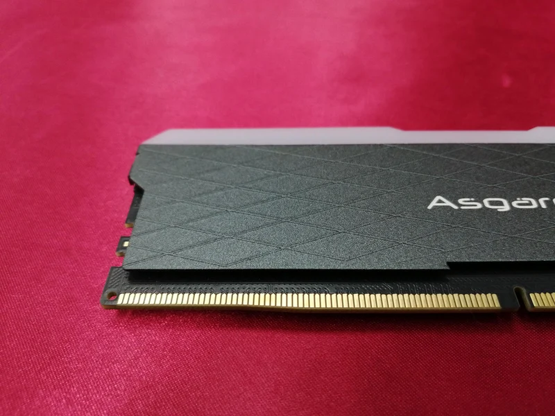 Mémoire ASGARD VAM5UX56C46AG-DLOWRN