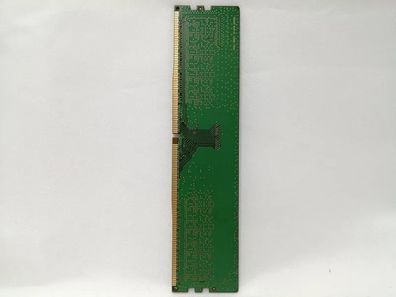 Mémoire SAMSUNG M37A1K43CB2-CRC