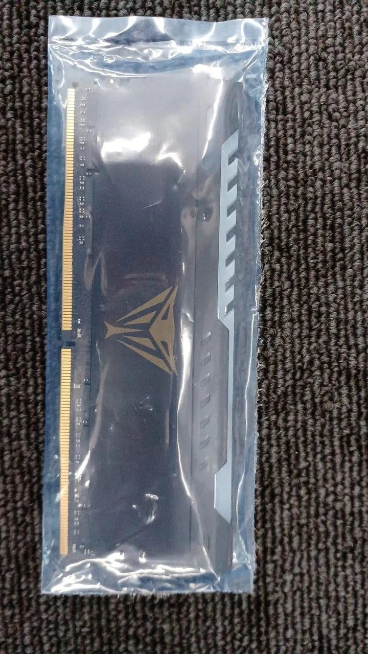 PATRIOT DDR4 Desktop Memory PVSR432G320C8K