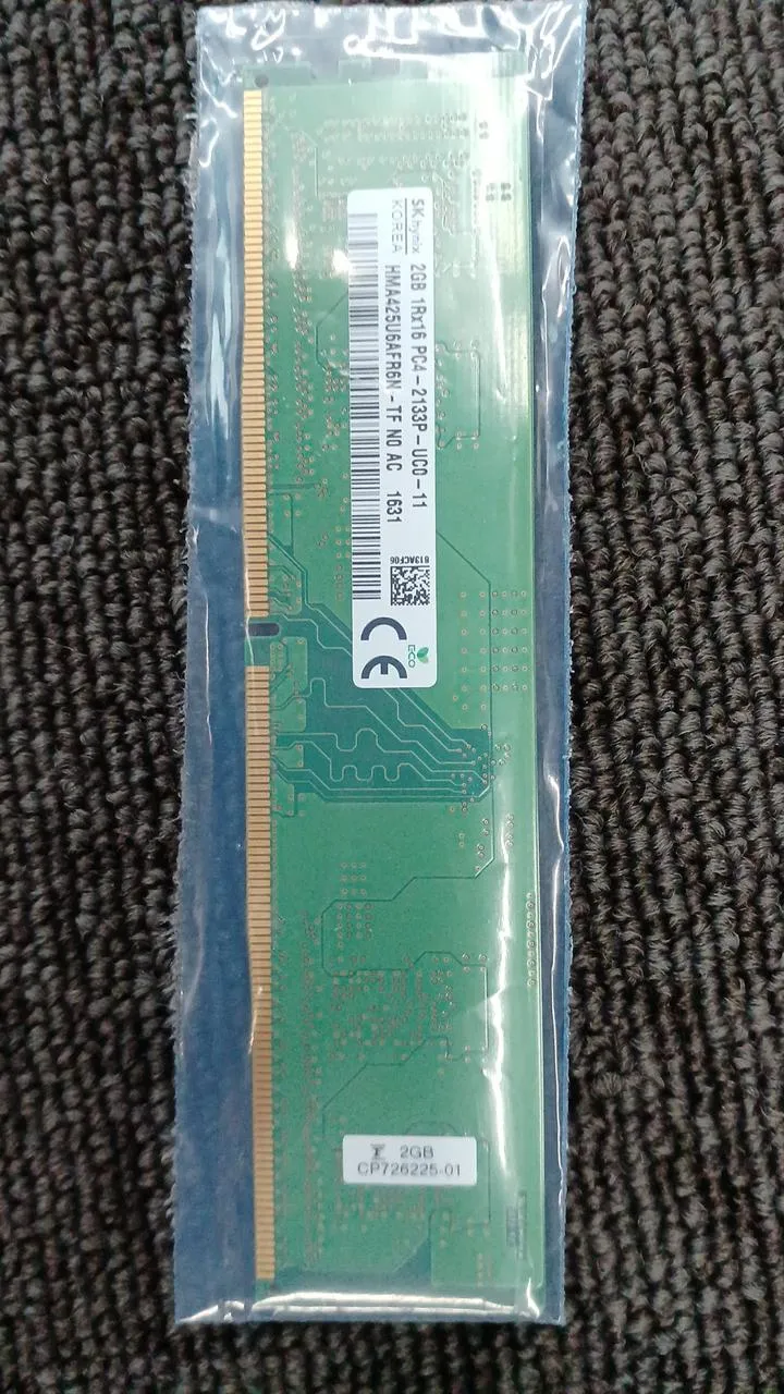 SK HINIX DDR4 Desktop Memory HMA425U6AFR6N-TF