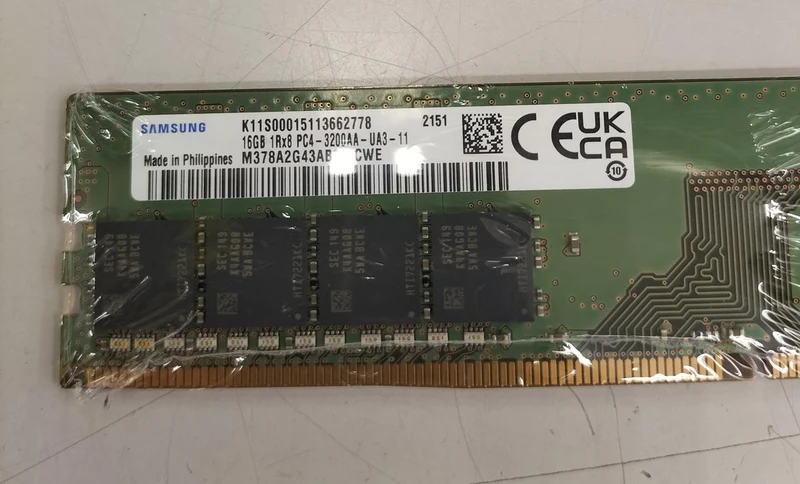 Mémoire SAMSUNG M378A2G43AB3-CWE