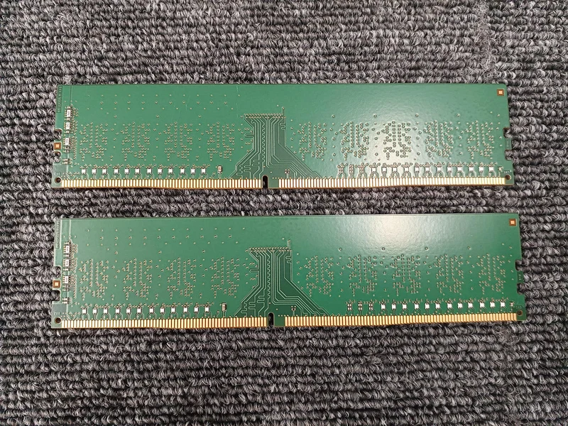 SK HYNIX Memory: PC4-2133P 4GB×2