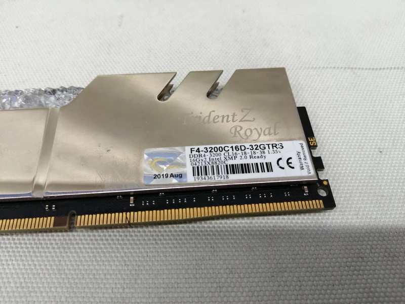 G SKILL DDR4 F4-3200C16D-32GTRS