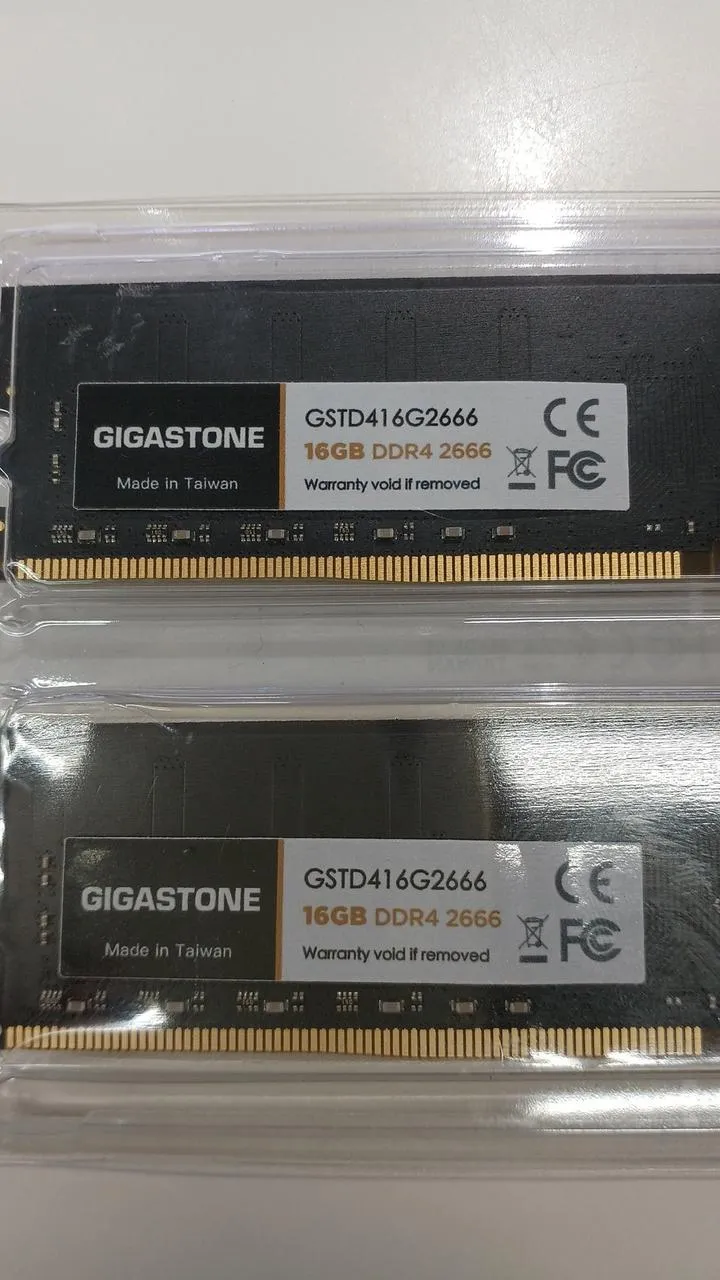 Mémoire GIGASTONE DDR4 GSTD416G2666