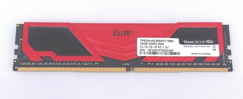 Mémoire ELITE DDR4 TPRD416G2666HC19BK
