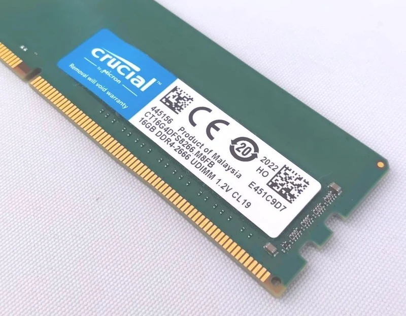 Mémoire vive CRUCIAL pour PC de bureau : DDR4 16 Go