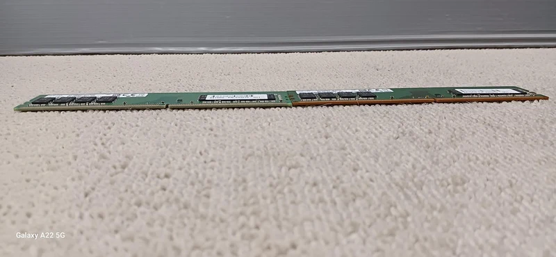 SAMSUNG Memory M378A143CB2-CTD