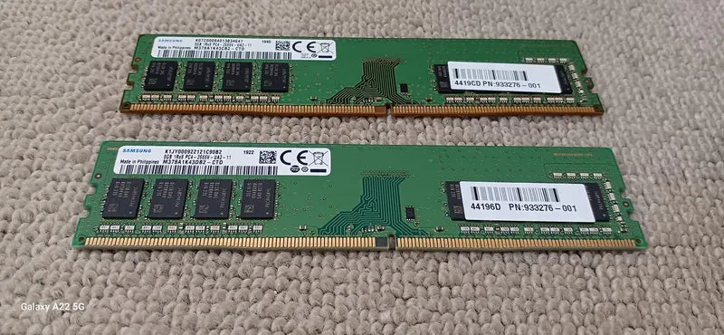 SAMSUNG Memory M378A143CB2-CTD