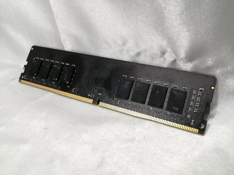 Mémoire CRUCIAL BLS16G4D240FSE