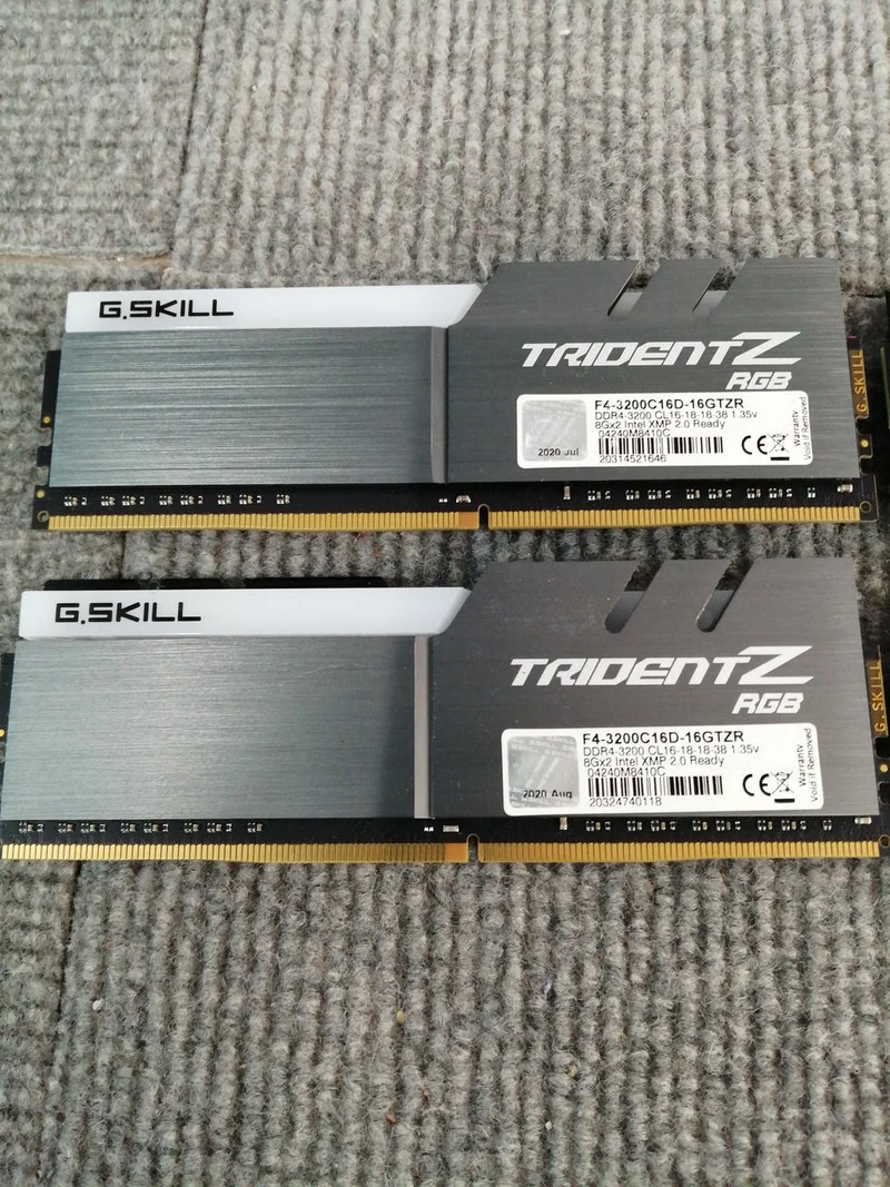 G.SKILL PC Memory F4-3200C16D 16GTZR