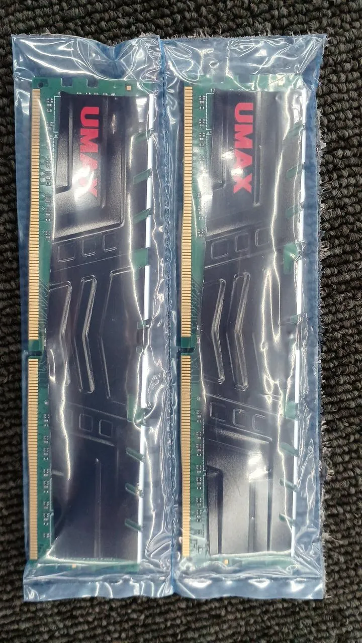 Mémoire de bureau UMAX DDR4 DCDDR4-2666 8 Go HS
