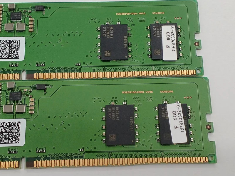 SAMSUNG Desktop DDR5 8GB 2 Chips M323R1GB4PB0-CWM0L