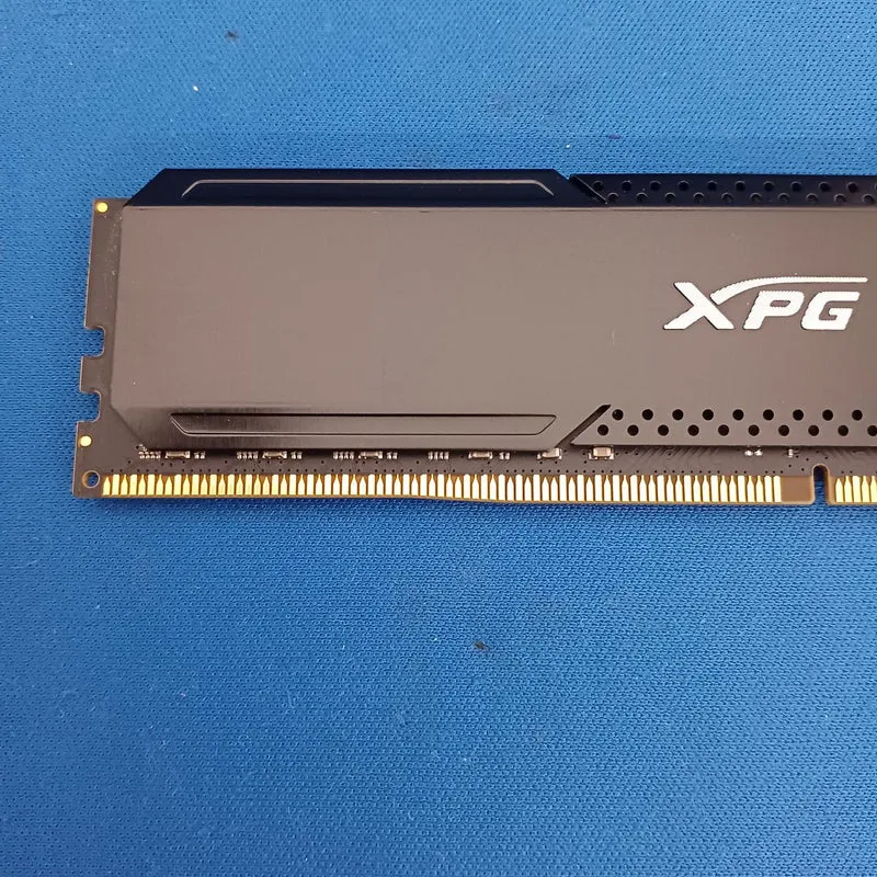 XPG DDR4/AX4U320016G16A-DCBK20 AX4U320016G16A-DCBK20