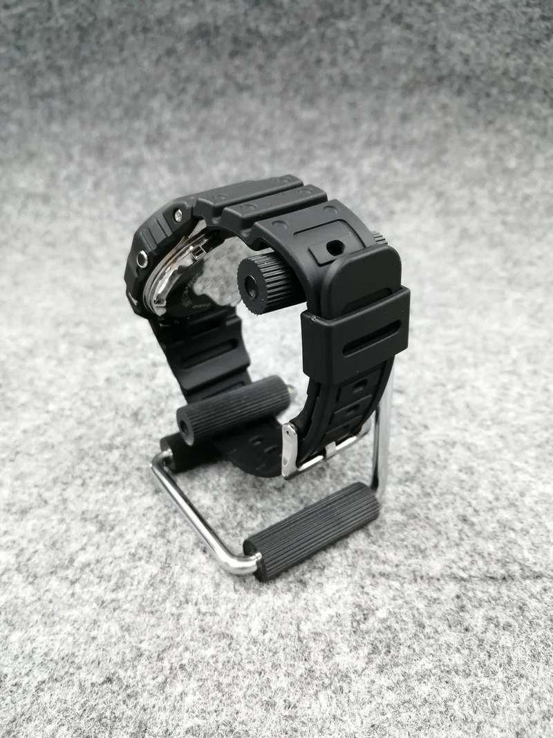 CASIO Wristwatch DW-5000R-1AJF