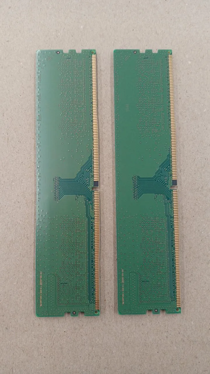 SAMSUNG 16 Go (2 x 8 Go) DDR4-2666 M378A1K43CB2-CTD