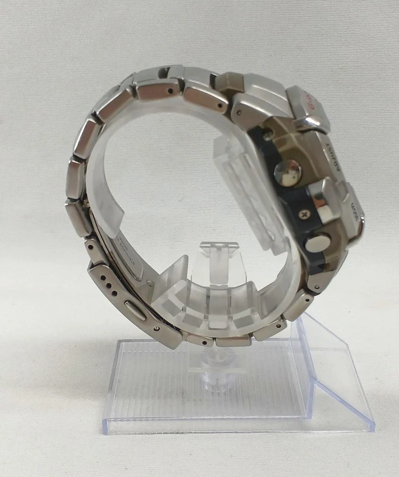 CASIO G-SHOCK G-520D
