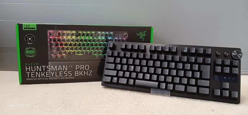 RAZER Gaming Keyboard RZ03-05520700-R3J1
