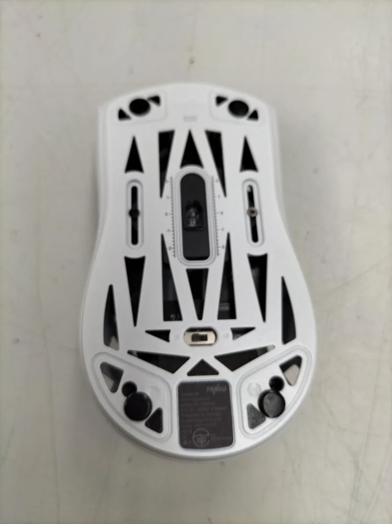 Souris de jeu sans fil PWNAGE Trinity CF/PWTCF