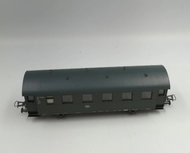 PIKO HO Gauge 0726 Set of 2 Passenger Cars and 1 Freight Car