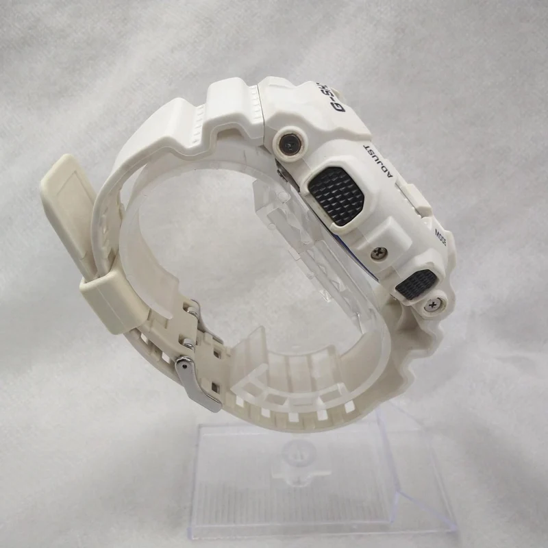 Montre à quartz CASIO G-SHOCK GA-100B-7AJF