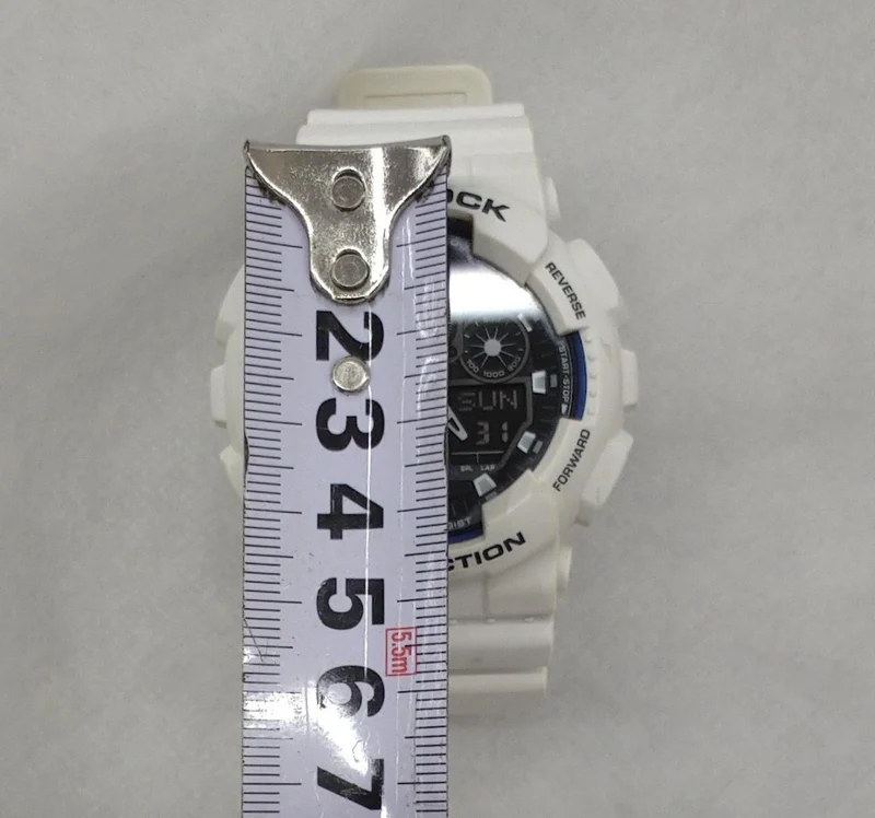 Montre à quartz CASIO G-SHOCK GA-100B-7AJF