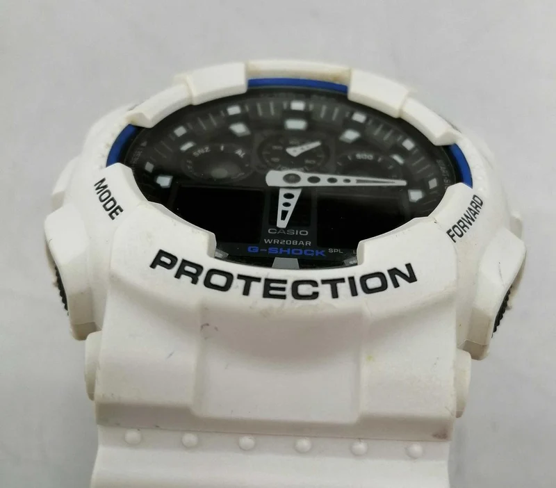 Montre à quartz CASIO G-SHOCK GA-100B-7AJF