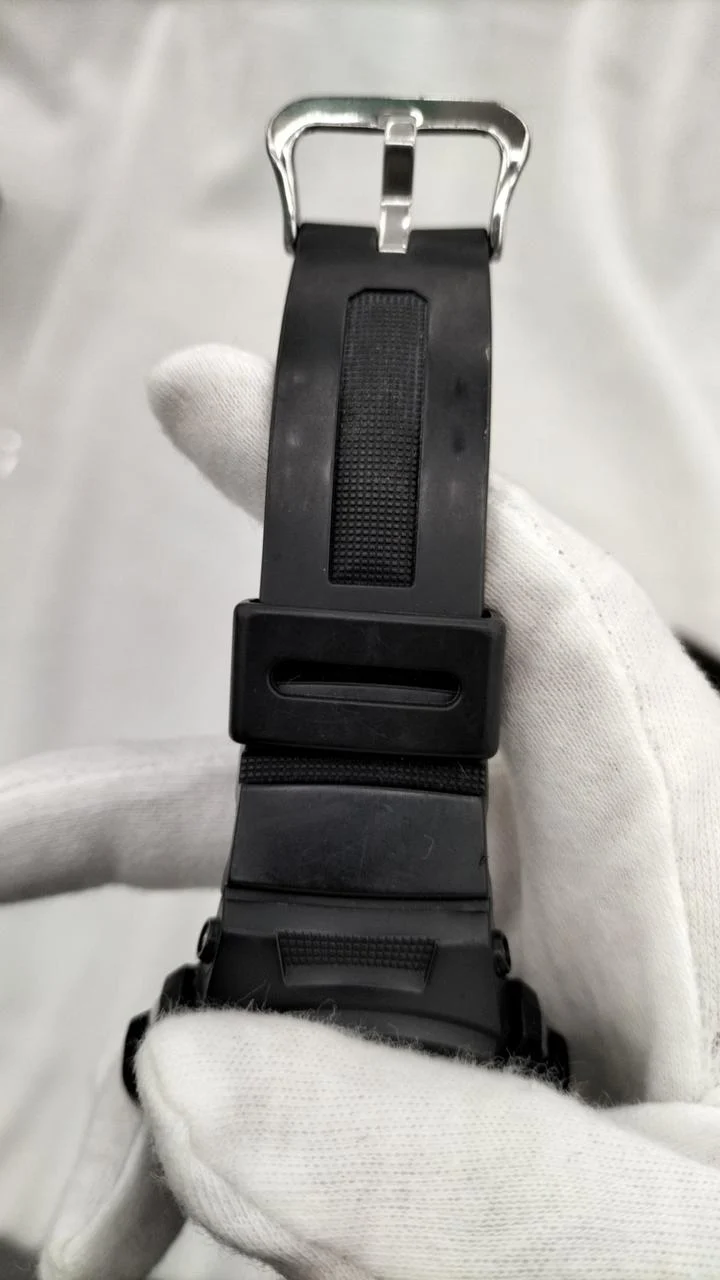 CASIO G-SHOCK AWG-M100B