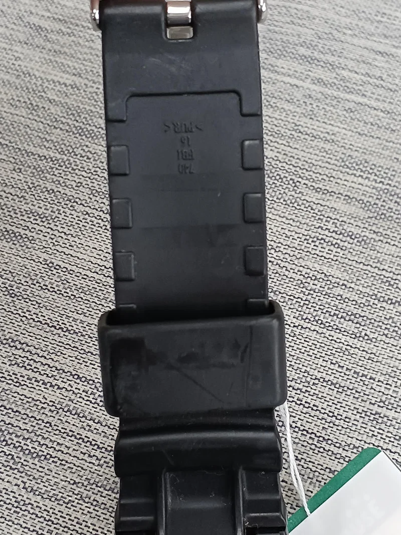 CASIO G-SHOCK AWG-100