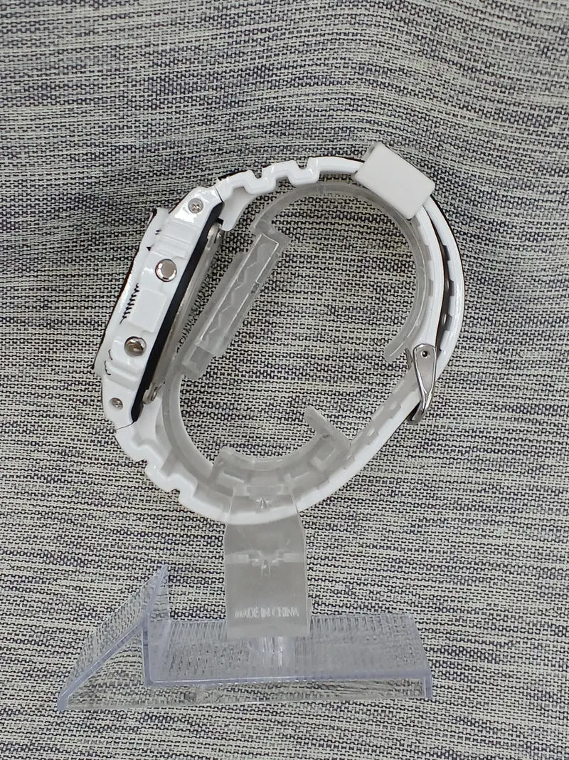 CASIO G-SHOCK DW-5600JV